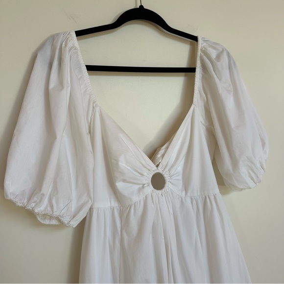 Abercrombie & Fitch White Puff Sleeve ORing Dress Size Medium - Picture 4 of 12